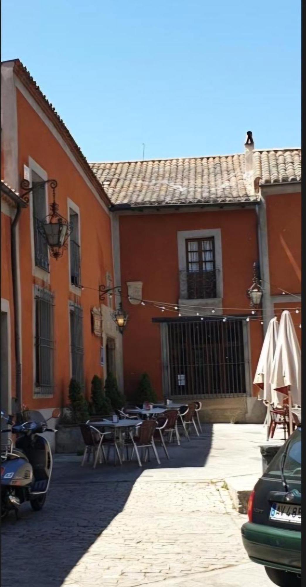 Hotel Hostal El Rastro Ávila Exterior foto